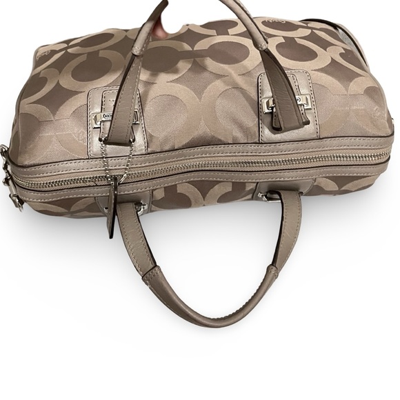 Coach Op Art Signature Sateen Taylor Convertible Satchel to Shoulder/Crossbody - Picture 6 of 10
